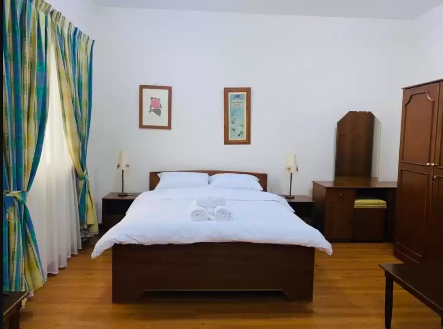Wohn Klaar eigendom 1 Schlafzimmer F/F Wohnung  zu vermieten in Al Sadd , Doha #11009 - 1  image 